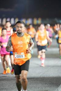 BIB: 22571
                            <button type="button" onclick="openModal(19605010)" class="btn btn-primary btn-sm float-right btn-popup" data-toggle="modal" data-target=".modal-high-quality">
                        <i class="fas fa-shopping-cart"></i> Add to Cart
                    </button>
                                            <button type="button" onclick="isThisMe(19605010, true)" class="btn btn-success btn-sm float-right btn-popup btn-isme hidden" data-toggle="tooltip" data-placement="bottom" title="นี่คือรูปของคุณใช่ไหม คลิกที่นี่เพื่อเอาเข้าอัลบั้ม">
                        <i class="fas fa-plus"></i> Add to album
                    </button>
                    <button type="button" onclick="isThisMe(19605010, false)" class="btn btn-warning btn-sm float-right btn-popup btn-isnotme hidden">
                        <i class="fas fa-ban"></i> Remove from album
                    </button>